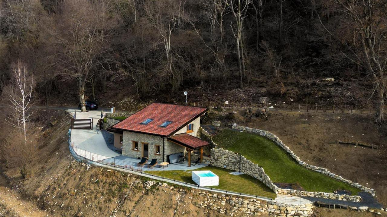 Villa Narciso Adrara San Rocco